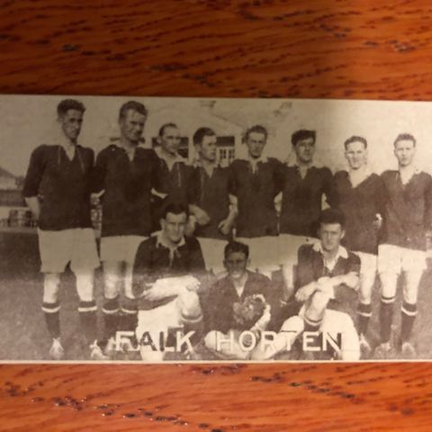 Falk Horten Ørn lagbilde Tiedemanns fotballkort sigarettkort fra 1929