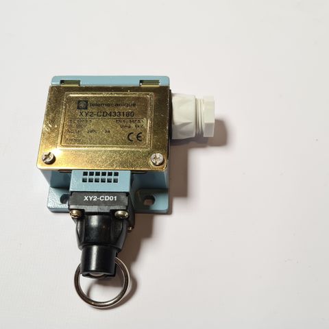 XY2CD433180 Telemecanique Sensors Cable Pull Switch