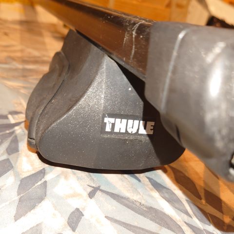 Takbøyler, Thule SquareBar EVO Sort, 2 stk, 108 cm