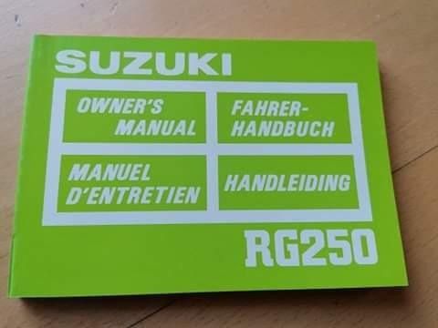 Suzuki RG 250 instruksjonsbok.