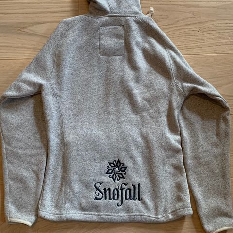 Unik genser fra Snøfall
