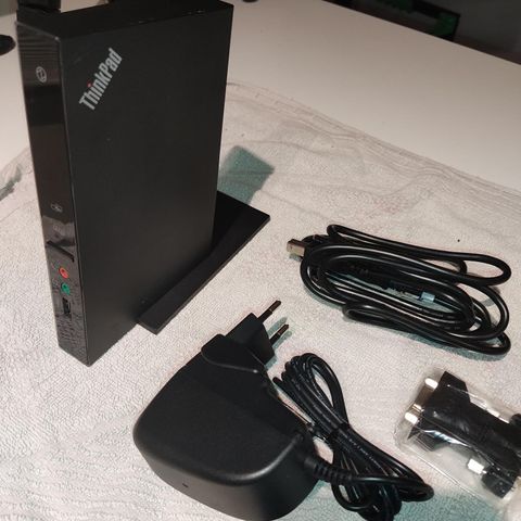 Lenovo USB 2.0 Portreplikator med DVI