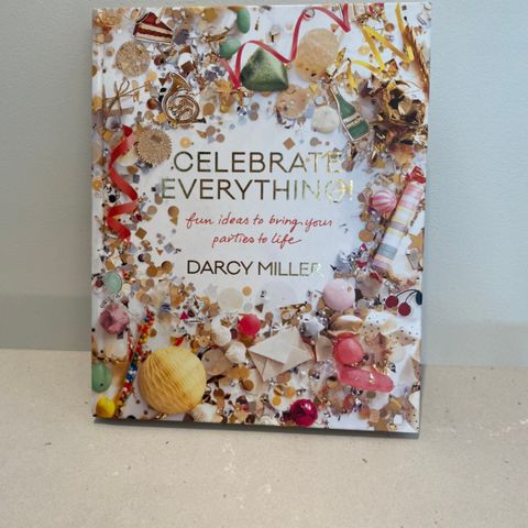 Darcy Miller - Celebrating everything. Ny!