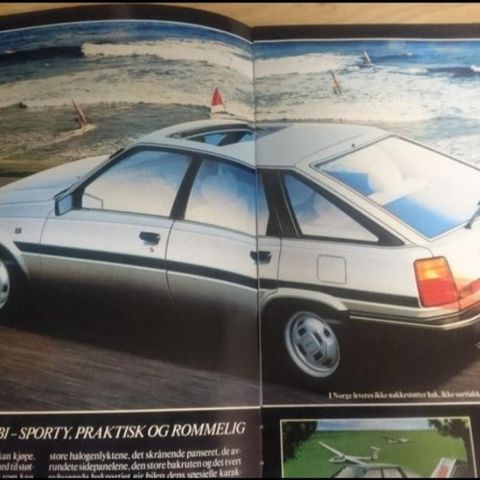 Toyota carina brosjyre.