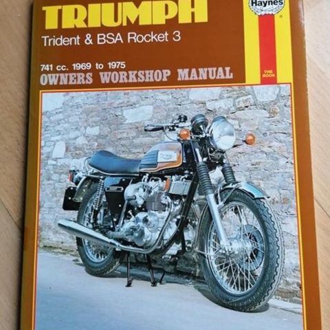 Triumph verkstebok.