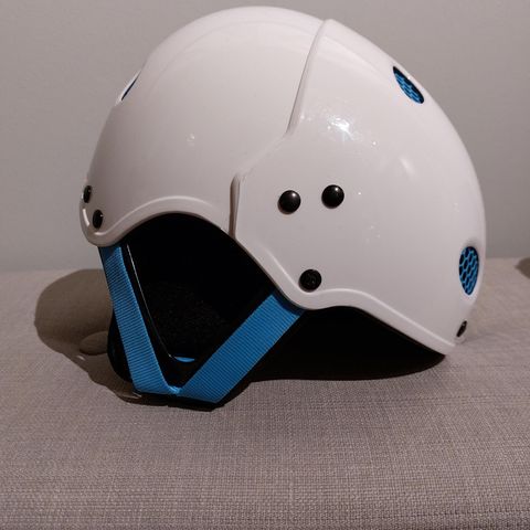 Selger Jofa multisport hjelm størrelse S