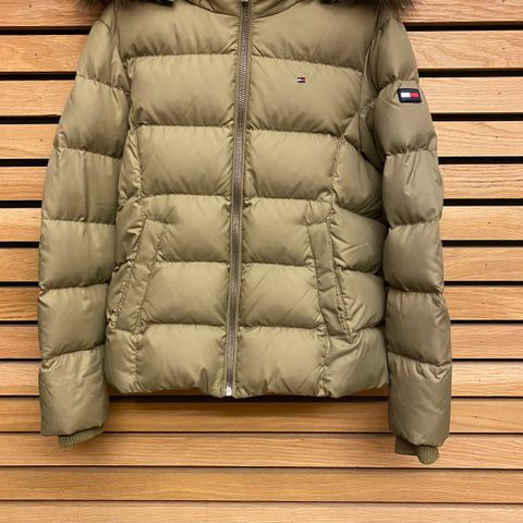 Tommy Hilfiger dunjakke med pelskant hette str. 128 & 140 oliven