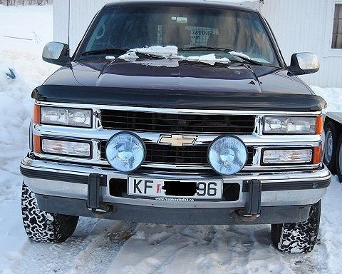 chevrolet thaoe suburban silverado grill 93-2006