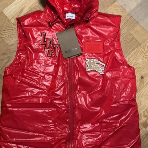 Burberry vest