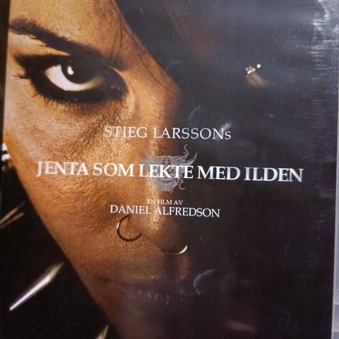 Stieg Larsson millennium trilogi