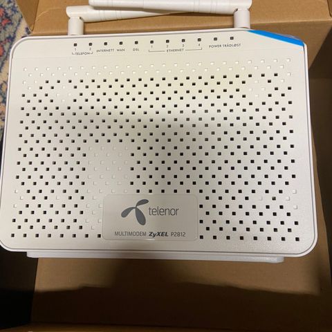 Multimodem Zyxel P2812