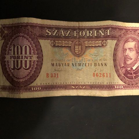 Ungarn 100 Forint 1993. (220. O)