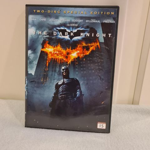 Batman: The Dark Knight - Special Edition (DVD), med norsk tekst.