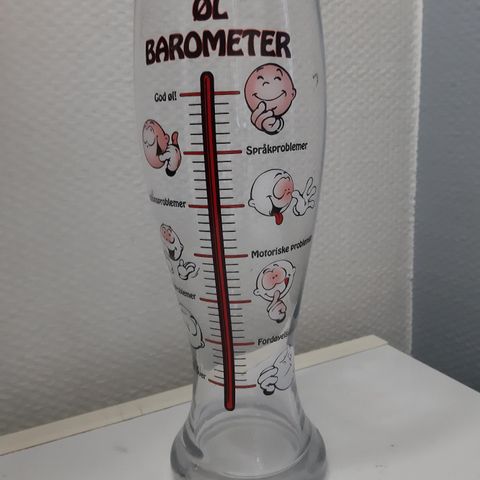 Glass, vase, øl barometer. H:29.5cm fint som gave.