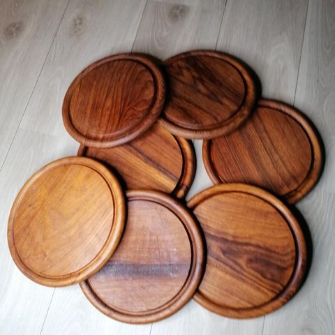 7 retro teak tallerken