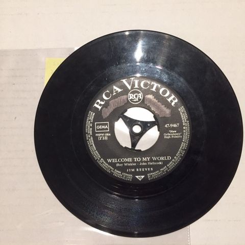 JIM REEVES / WELCOME TO MY WORLD - 7" VINYL SINGLE
