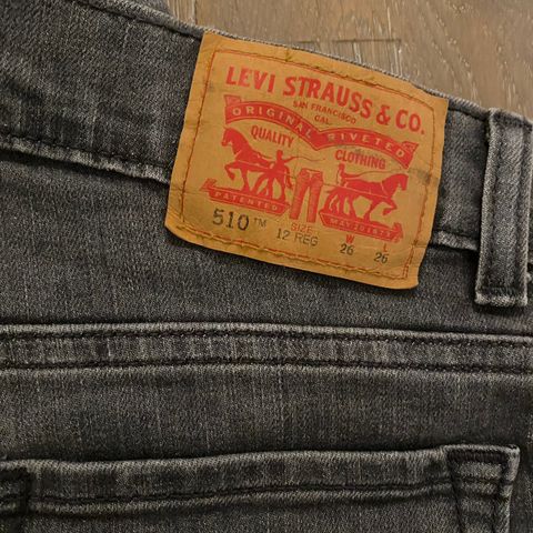 Levis bukse, modell 510, str 12 år