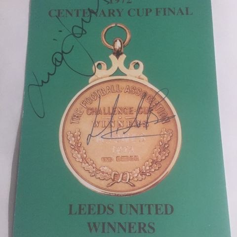 Leeds United - postkort signert Mick Jones og Mick Bates