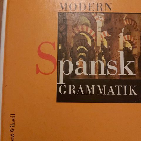 Modern SPANSK grammatik.