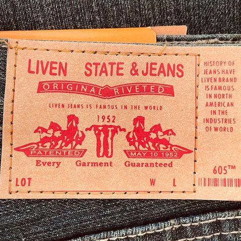 Liven Jeans