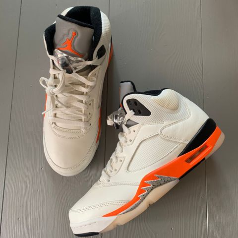 Jordan 5 Retro Shattered Backboard