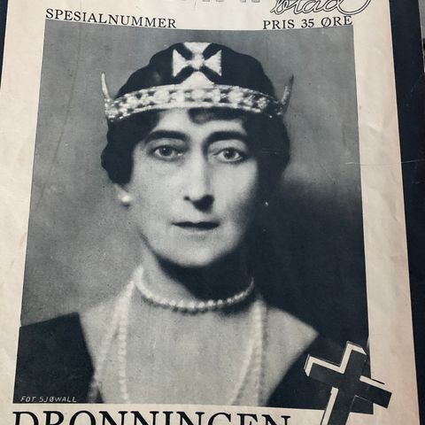 Gyldendal Alle Kvinner ‘s blad Spesialnummer Dronning Maud som hun var. GI BUD!