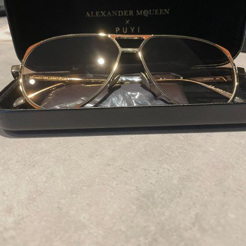 Ubrukte Alexander McQueen Aviator Solbriller 61mm