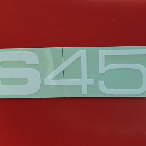 Suzuki GS 450  sidedeksel emblem