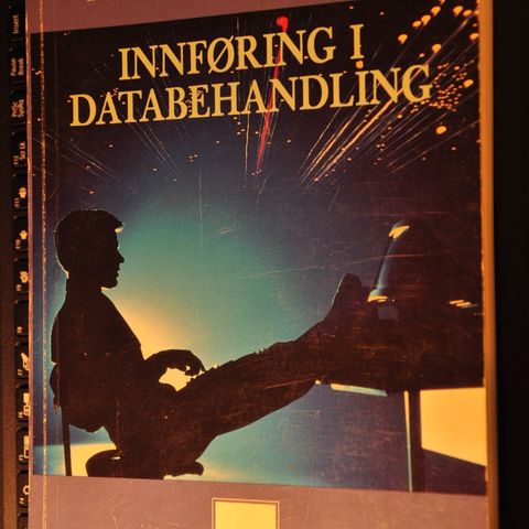 Innføring i databehandling. Ivar J Aasen. A B Wilsen. (AC).  Sendes