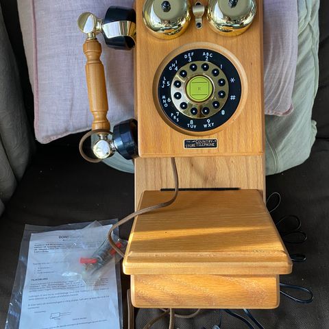 Vintage Doro «The country store telephone»