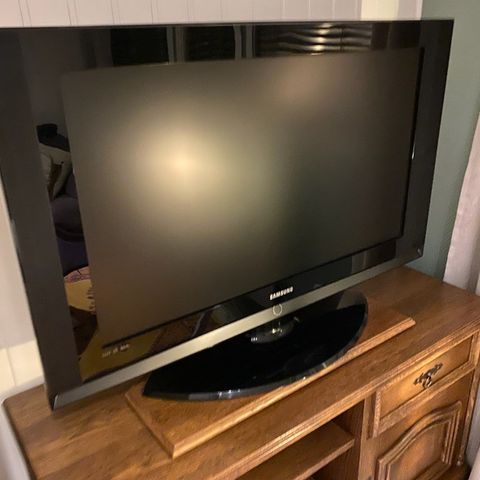 Pent brukt Samsung 37`` LCD TV