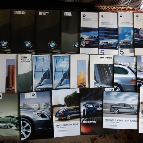 BMW 5 serien brosjyrer selges.