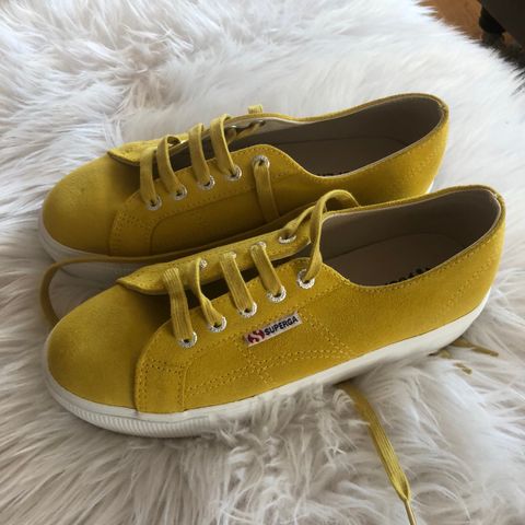 Superga sko str 38 - aldri brukt