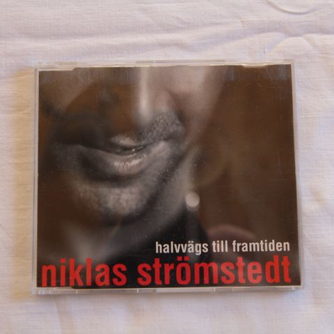 Niklas Strømsted. Halvvægs Til Framtiden. CD - Single.