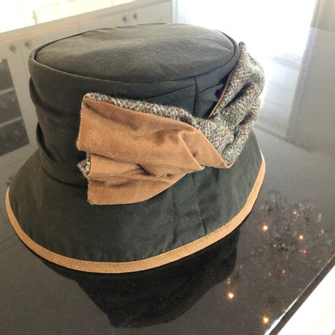 Designet jakt hatt, dame. Oilskin