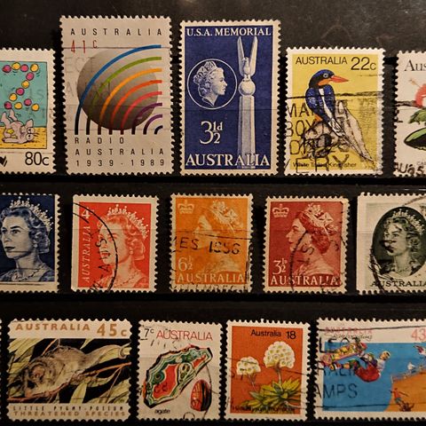 AUSTRALIA: Lot med eldre, fine frimerker / 764 æ.