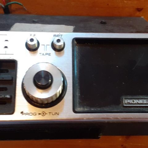 Pioneer 8 spors kassett bilspiller med fm stereo radio