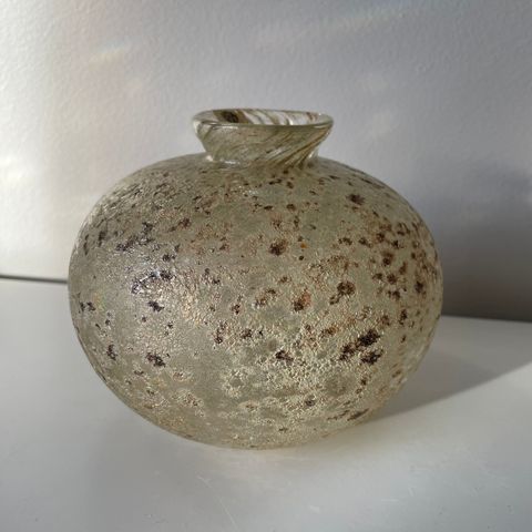 Kunst/antikvitet: nydelig Milan Vobruba vase