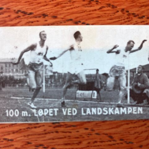 Agnar Hagen 100 meter friidrett sigarettkort 1930 Tiedemanns Tobak