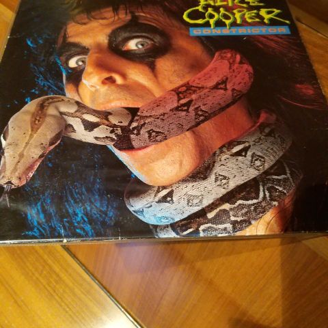 Selger bort Alice Cooper Constrictor Vinyl