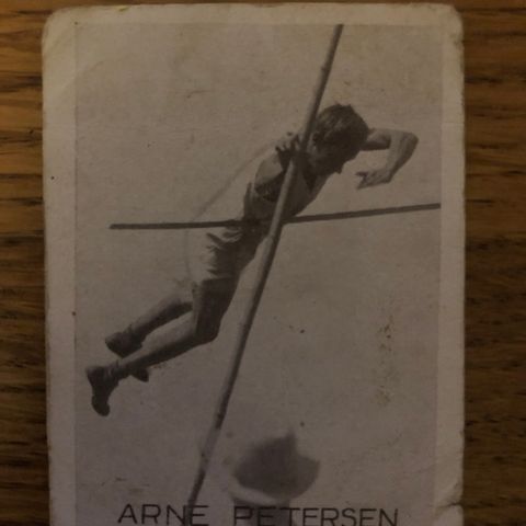 Arne Petersen stav Norgesmester 1928 sigarettkort 1930 Tiedemanns Tobak