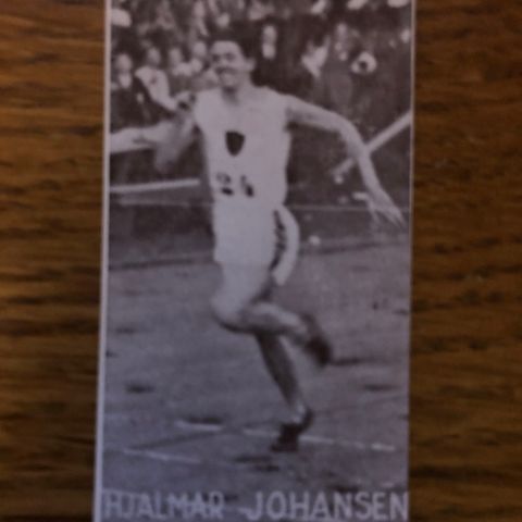 Hjalmar Johannessen Trondheim NM Friidrett sigarettkort 1930 Tiedemanns Tobak