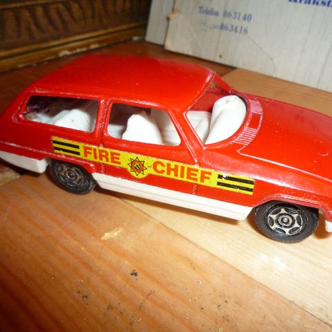 Corgi Corgi Cub Fire chief