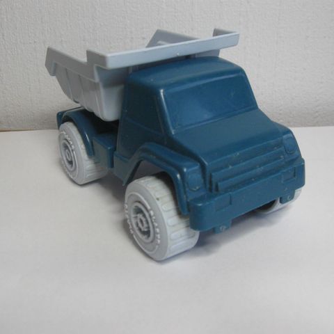 Plasto - Lastebil nr 2 - blå og grå - 13 cm Se bilder!