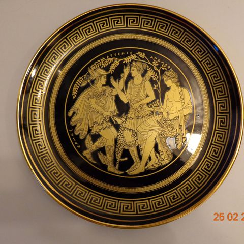 2 Fine Store Plater Tallerkener fra Greece in 24 Karat Gold / i 24 karat Gull .