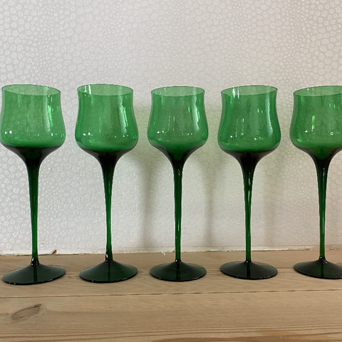 5 Flotte retro glass på stett kr 75 pr stk