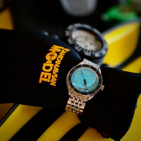 DOXA SUB 200 AQUAMARINE