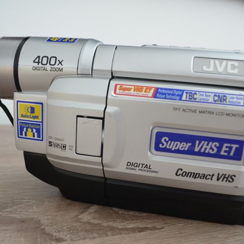 S-VHSC kamera JVC. Topp modell og som ny !