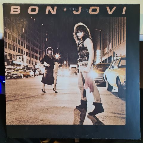 BON JOVI  -Frakt 99,- Norgespakke! tar 3dager + 2800 Lper!