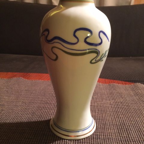 Porselen vase